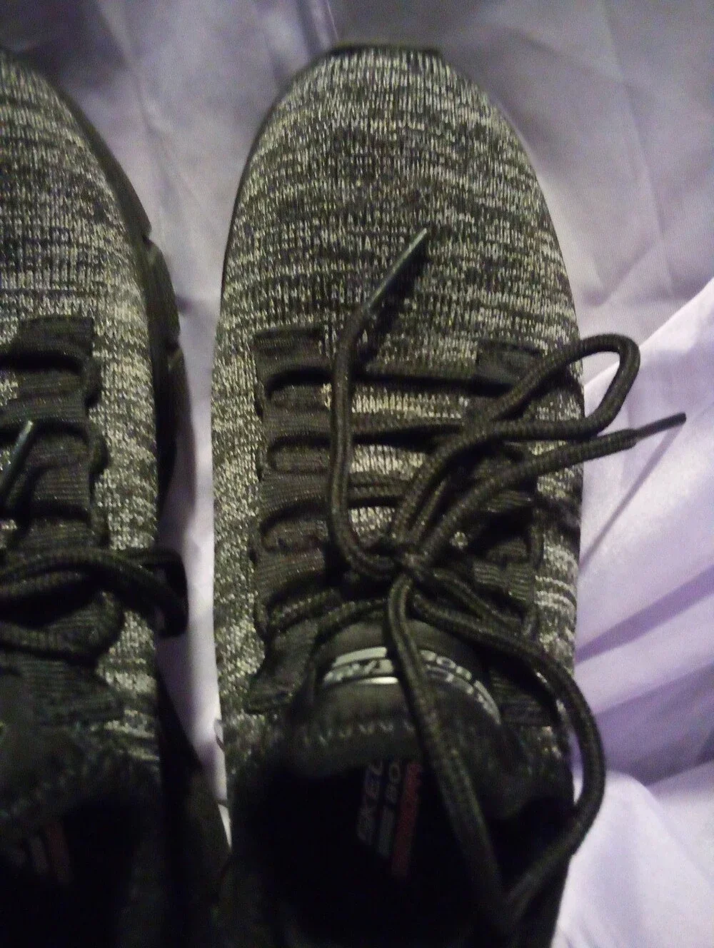Sketchers Bobs Memory Foam Ladies Sneakers Size 6.5